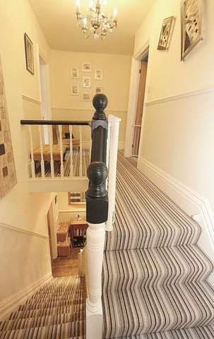  Image of 4 bedroom Semi-Detached house for sale in Thames Avenue Pangbourne Reading RG8 at Thames Avenue Pangbourne Reading, RG8 7BU