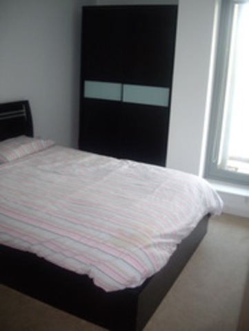  Image of 2 bedroom Flat to rent in Mercury Gardens Romford RM1 at The Axiom Apartments Mercury Gardens Romford, RM1 3HJ