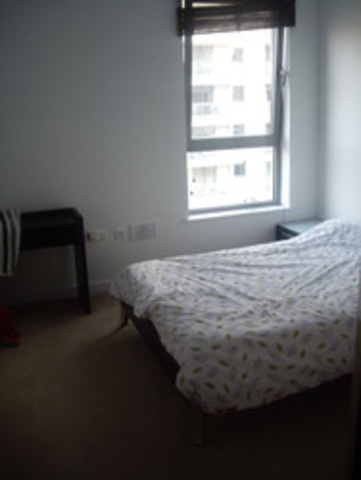  Image of 2 bedroom Flat to rent in Mercury Gardens Romford RM1 at The Axiom Apartments Mercury Gardens Romford, RM1 3HJ