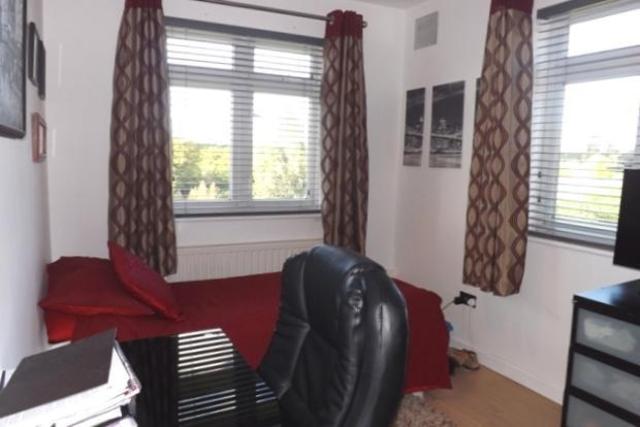 Image of 4 bedroom Semi-Detached house to rent in The Charter Road Woodford Green IG8 at The Charter Road  Woodford Green, IG8 9RE