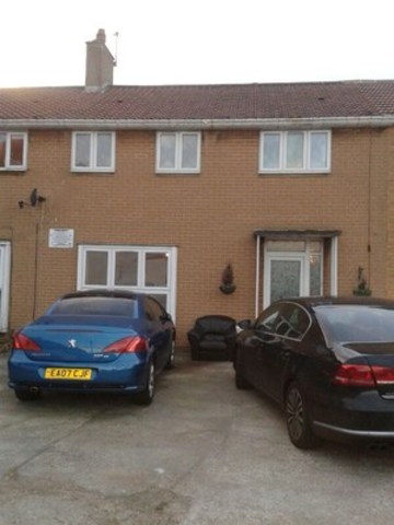  Image of 3 bedroom Terraced house to rent in The Close Oaks Lane Ilford IG2 at THE CLOSE NEWWBURY PARK ILFORD, IG2 7RS