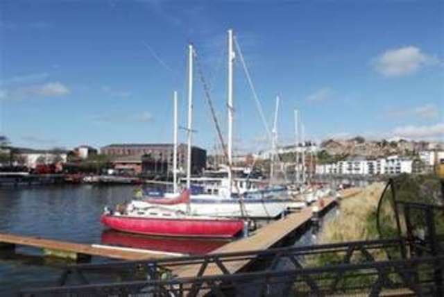 Image of 2 bedroom Flat to rent in Hannover Quay Bristol BS1 at Bristol, BS1 5JQ