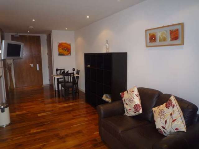  Image of 1 bedroom Apartment to rent in Clowes Street Salford M3 at Clowes St  Manchester, M3 5NE