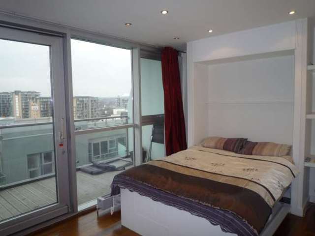  Image of 1 bedroom Apartment to rent in Clowes Street Salford M3 at Clowes St  Manchester, M3 5NE