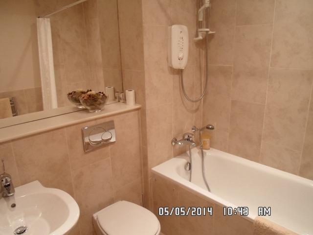  Image of 2 bedroom Flat to rent in The Green Davidsons Mains Edinburgh EH4 at Davidsons Mains Edinburgh Edinburgh, EH4 5BH