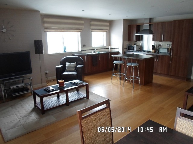  Image of 2 bedroom Flat to rent in The Green Davidsons Mains Edinburgh EH4 at Davidsons Mains Edinburgh Edinburgh, EH4 5BH