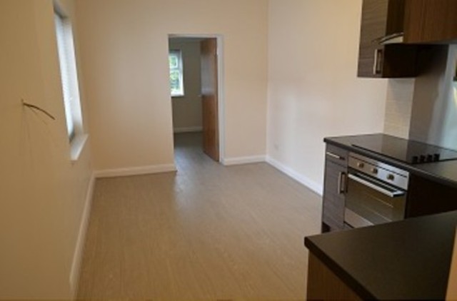  Image of 1 bedroom Flat to rent in The Grove London N13 at The Grove  Palmers Green, N13 5LD