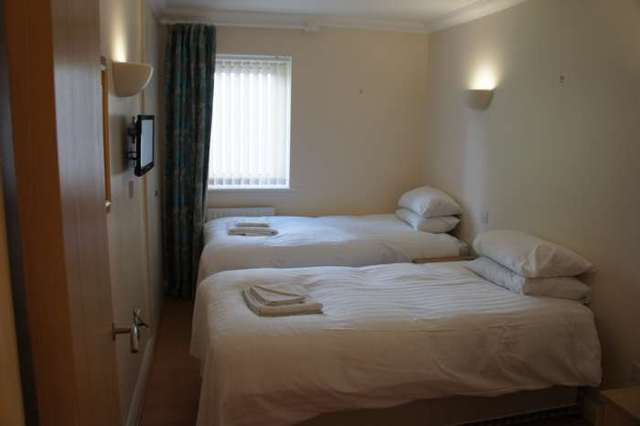  Image of 2 bedroom Apartment to rent in Turners Hill Road Pound Hill Crawley RH10 at The Pines Turners Hill Road Crawley, RH10 7US