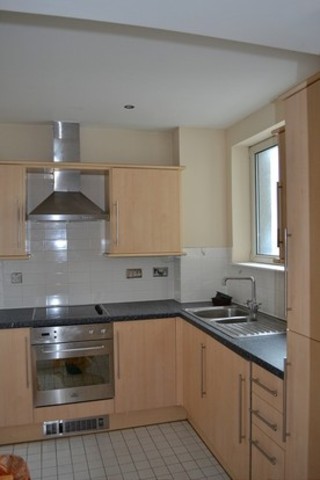  Image of 2 bedroom Flat to rent in High Road Chadwell Heath Romford RM6 at The Pinnacle  Chadwell Heath, RM6 6PN