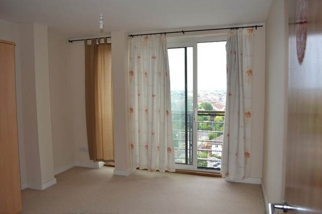  Image of 2 bedroom Flat to rent in High Road Chadwell Heath Romford RM6 at The Pinnacle  Chadwell Heath, RM6 6PN