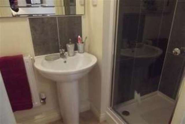  Image of 3 bedroom Property to rent in Rhode Island Drive Exeter EX2 at Exeter, EX2 7FH