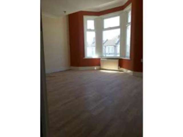  Image of 5 bedroom Detached house to rent in Thorold Road Ilford IG1 at THOROLD ROAD  ILFORD, IG1 4HD