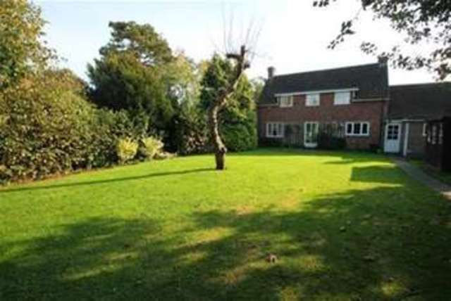  Image of 3 bedroom Detached house to rent in Village Green Inkberrow Worcester WR7 at Worcester, WR7 4DZ