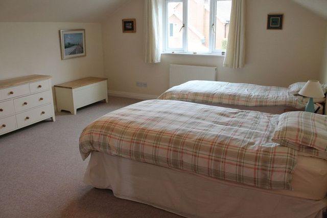 Image of 3 bedroom Bungalow for sale in Threlfalls Lane Southport PR9 at Threlfalls Lane Array Banks, PR9 9PT