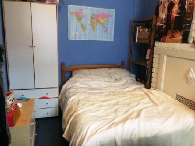  Image of 4 bedroom House Share to rent in Tiverton Road Selly Oak Birmingham B29 at Selly Oak West Midlands Selly Oak, B29 6BU