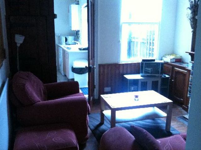  Image of 3 bedroom House Share to rent in Tiverton Road Selly Oak Birmingham B29 at Selly Oak West Midlands Selly Oak, B29 6BY