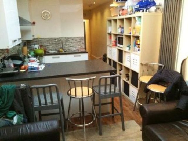  Image of 7 bedroom House Share to rent in Tiverton Road Selly Oak Birmingham B29 at Selly Oak West Midlands Selly Oak, B29 6BY