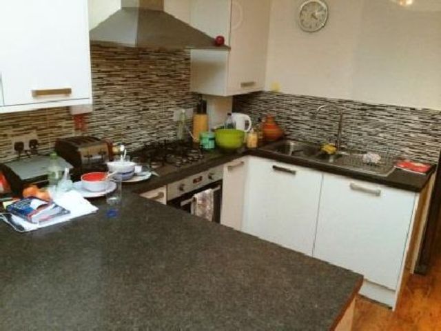  Image of 7 bedroom House Share to rent in Tiverton Road Selly Oak Birmingham B29 at Selly Oak West Midlands Selly Oak, B29 6BY