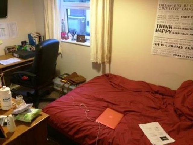  Image of 7 bedroom House Share to rent in Tiverton Road Selly Oak Birmingham B29 at Selly Oak West Midlands Selly Oak, B29 6BY