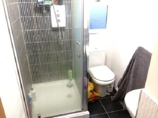  Image of 7 bedroom House Share to rent in Tiverton Road Selly Oak Birmingham B29 at Selly Oak West Midlands Selly Oak, B29 6BY
