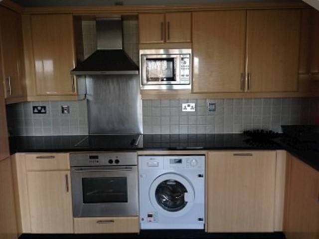  Image of 2 bedroom Flat to rent in Sydney Road Enfield EN2 at Tower Point Sydney Road Enfield, EN2 6SZ