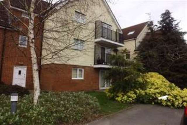  Image of 1 bedroom Flat to rent in The Moorings Swindon SN1 at Swindon, SN1 5JJ