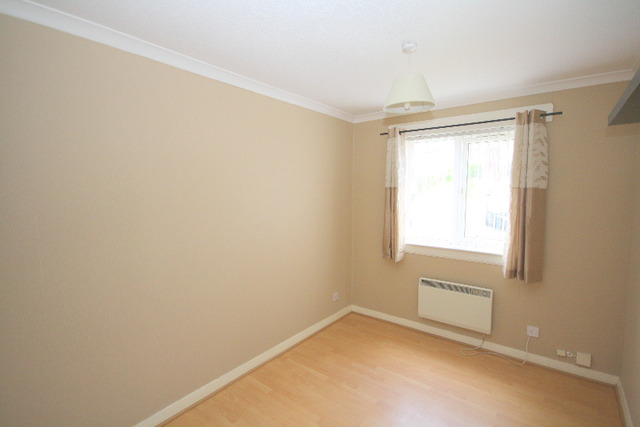  Image of 2 bedroom Flat to rent in Traquair Gardens Broughty Ferry Dundee DD4 at Ballumbie Dundee Dundee, DD4 0TQ