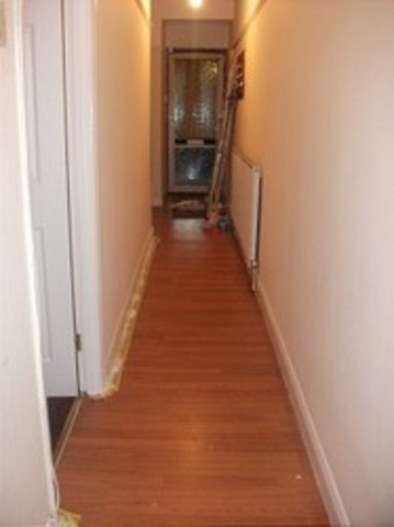  Image of 2 bedroom Flat to rent in Tudor Parade High Road Chadwell Heath Romford RM6 at Tudor Parade Chadwell Heath Essex, RM6 6PS