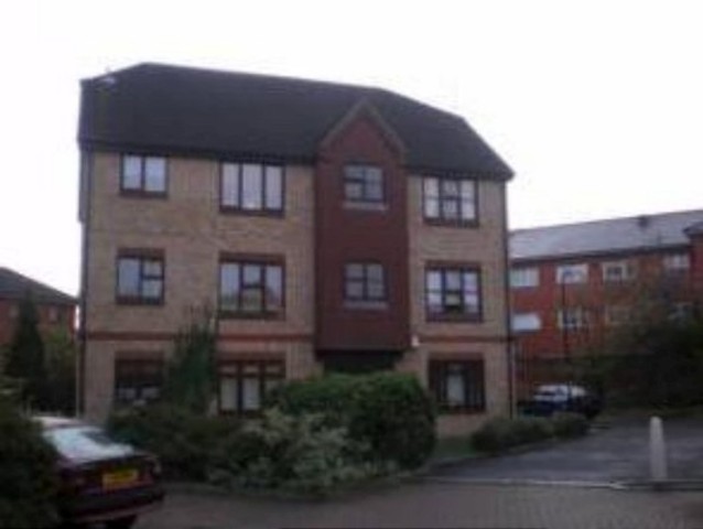  Image of 1 bedroom Flat to rent in Turnstone Close London E13 at Turnstone Close Plaistow London, E13 0HW
