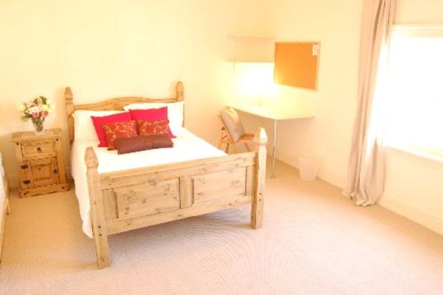  Image of 5 bedroom House Share to rent in Twyning Road Edgbaston Birmingham B16 at Edgbaston West Midlands Edgbaston, B16 0HJ