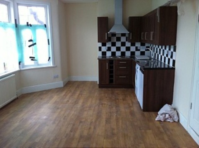  Image of Studio flat to rent in Ulleswater Road London N14 at Ulleswater Road  Southgate, N14 7BS