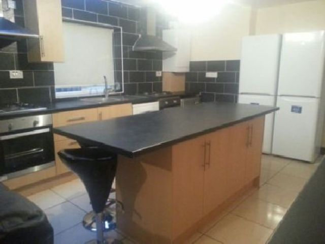  Image of 7 bedroom House Share to rent in Umberslade Road Selly Oak Birmingham B29 at Selly Oak West Midlands Selly Oak, B29 7RZ