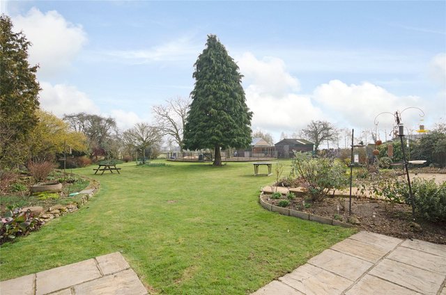  Image of 5 bedroom Detached house for sale in Upper Campsfield Road Woodstock OX20 at Woodstock Oxfordshire Woodstock, OX20 1QG