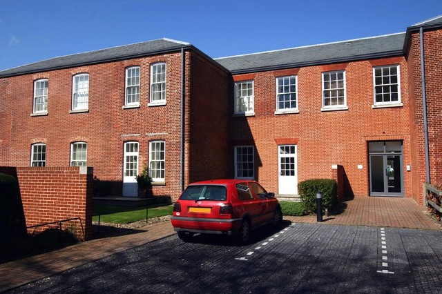  Image of 2 bedroom Apartment to rent in Knowle Avenue Knowle Fareham PO17 at Knowle Fareham Hampshire, PO17 5JX