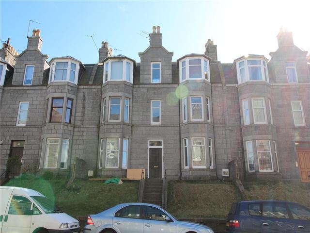  Image of 2 bedroom Flat to rent in Victoria Road Aberdeen AB11 at Torry Aberdeen Aberdeen, AB11 9NP