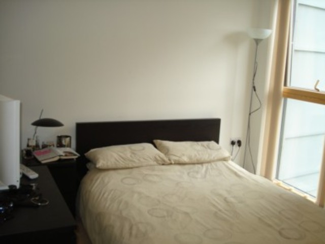  Image of 2 bedroom Apartment to rent in Water Street Manchester M3 at Water Street Castlefield Manchester, M3 4JE