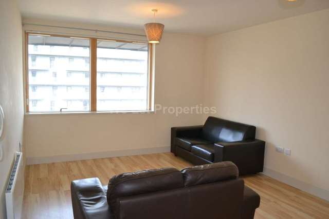  Image of 2 bedroom Apartment to rent in Water Street Manchester M3 at Water Street  Manchester, M3 4JE