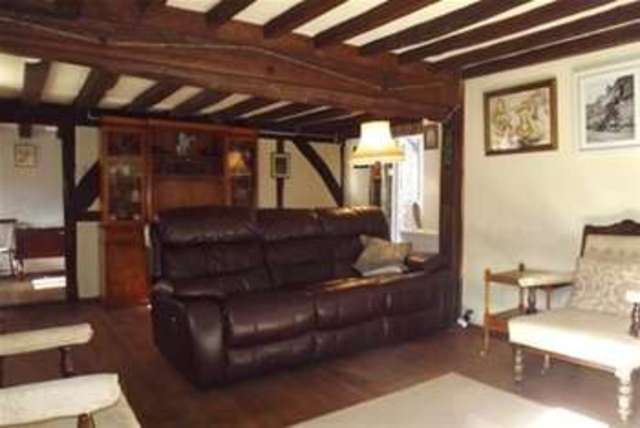  Image of 3 bedroom Detached house to rent in Hound Green Hook RG27 at Hook, RG27 8LQ