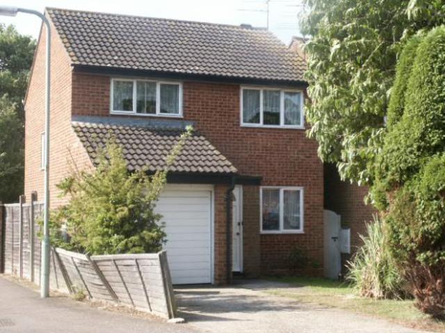  Image of 3 bedroom Detached house to rent in Vyne Close Kempston Bedford MK42 at Kempston Bedfordshire Bedfordshire, MK42 8RH