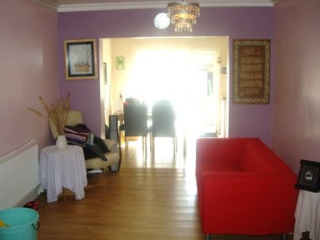  Image of 3 bedroom Terraced house to rent in Wadeville Avenue Chadwell Heath Romford RM6 at Wadeville Avenue  Chadwell Heath, RM6 6EX
