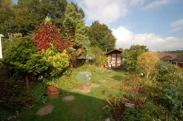  Image of 2 bedroom Bungalow to rent in Walkham Rise Torquay TQ2 at Walkham Rise Veille Park Torquay, TQ2 7RN