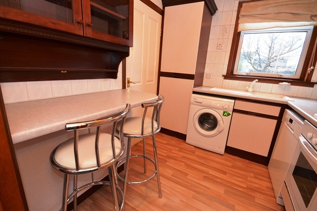  Image of 3 bedroom Terraced house to rent in Walter Scott Avenue Edinburgh EH16 at Liberton Edinburgh Edinburgh, EH16 5RJ
