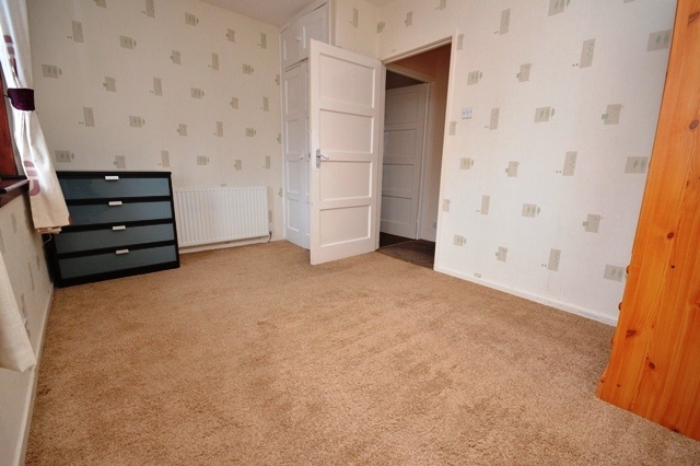  Image of 3 bedroom Terraced house to rent in Walter Scott Avenue Edinburgh EH16 at Liberton Edinburgh Edinburgh, EH16 5RJ