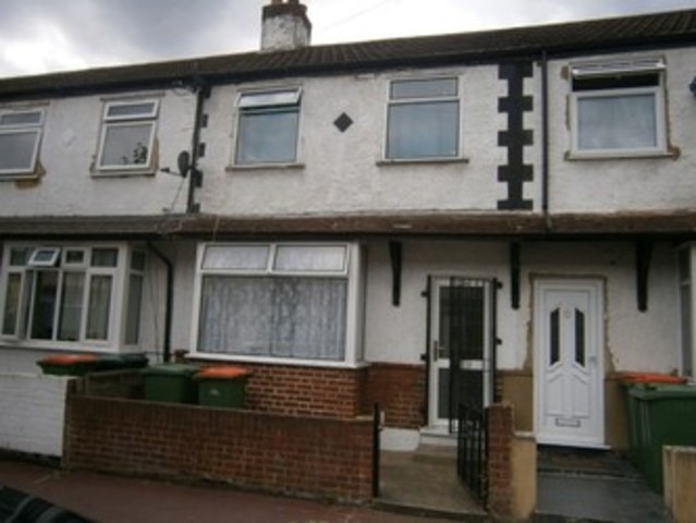  Image of 3 bedroom Terraced house for sale in Walton Road London E12 at Walton Lane  Manor Park, E12 5RL