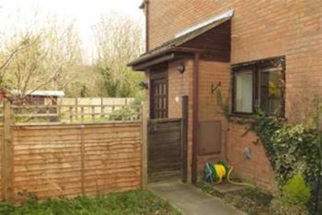  Image of 1 bedroom Detached house to rent in Wards Close Badsey Lane Evesham WR11 at Evesham, WR11 3DH