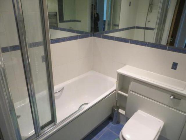  Image of 1 bedroom Flat to rent in Wards Wharf Approach London E16 at Wards Wharf Approch Docklands London, E16 2EY