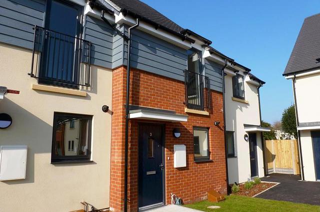  Image of 2 bedroom Detached house to rent in Warnford Road Southbourne Bournemouth BH6 at Boscombe East Bournemouth, BH6 5PF