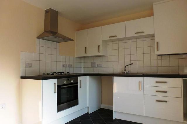  Image of 2 bedroom Detached house to rent in Warnford Road Southbourne Bournemouth BH6 at Boscombe East Bournemouth, BH6 5PF