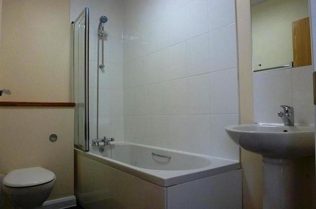  Image of 2 bedroom Detached house to rent in Warnford Road Southbourne Bournemouth BH6 at Boscombe East Bournemouth, BH6 5PF