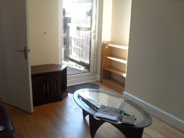  Image of 4 bedroom House Share to rent in Warwards Lane Stirchley Birmingham B29 at Selly Oak West Midlands Selly Oak, B29 7QR